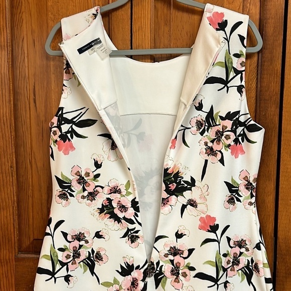 Tommy Hilfiger Floral Scuba Sleeveless Sheath Dress Size 14 - Picture 4 of 7